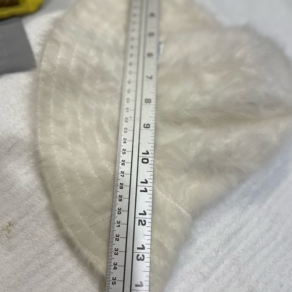 KANGOL Blue Label Furgora Godfather Trilby In Ivory - Picture 6 of 6